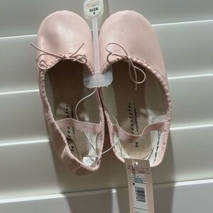 Freestyle A Danskin Company ballet dance shoes